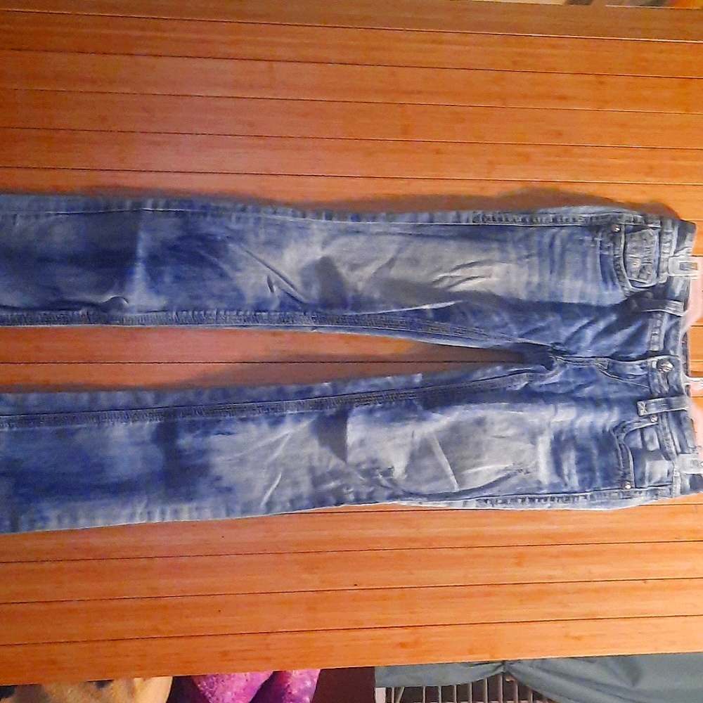 Rock Revival Jean's